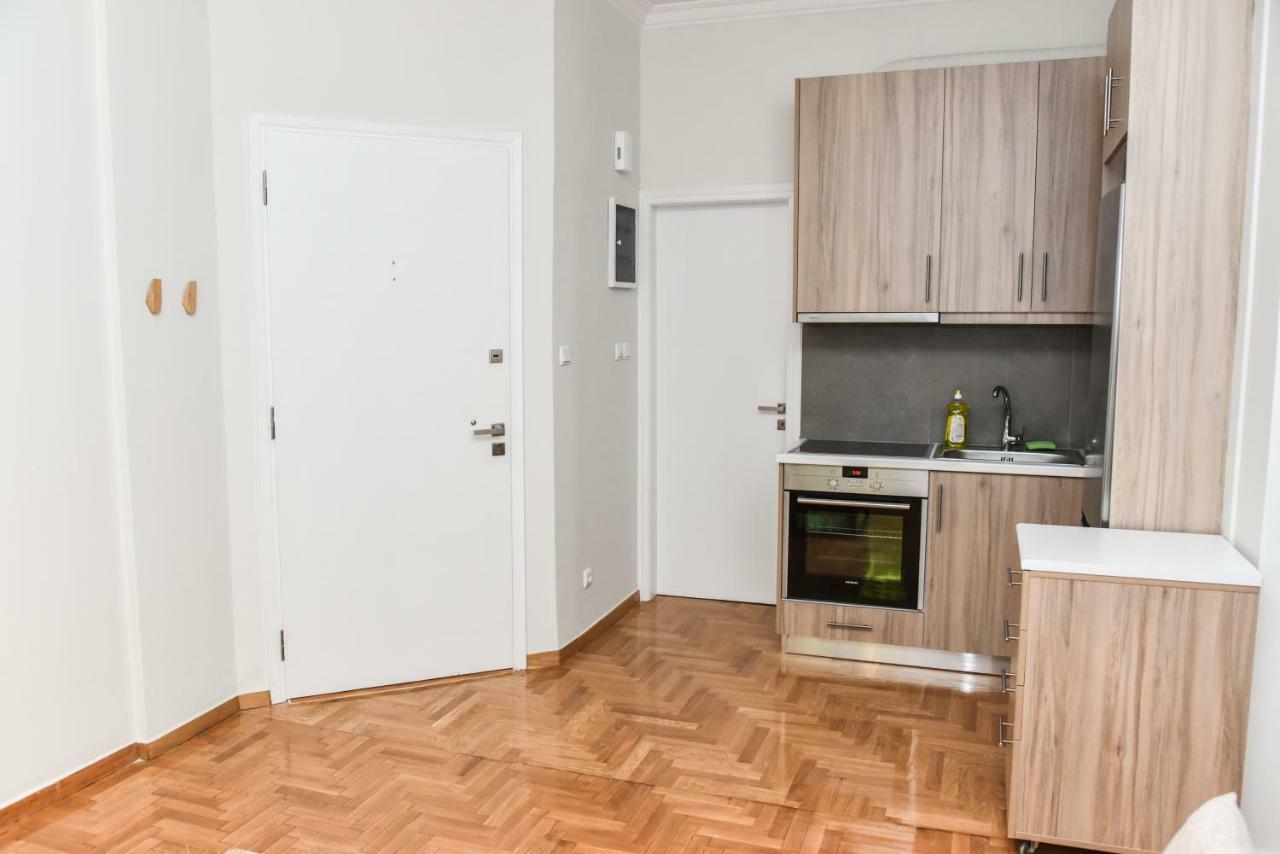 Modern Apartment At Exarchia 1 Bed 2 Pers Αθήνα Εξωτερικό φωτογραφία
