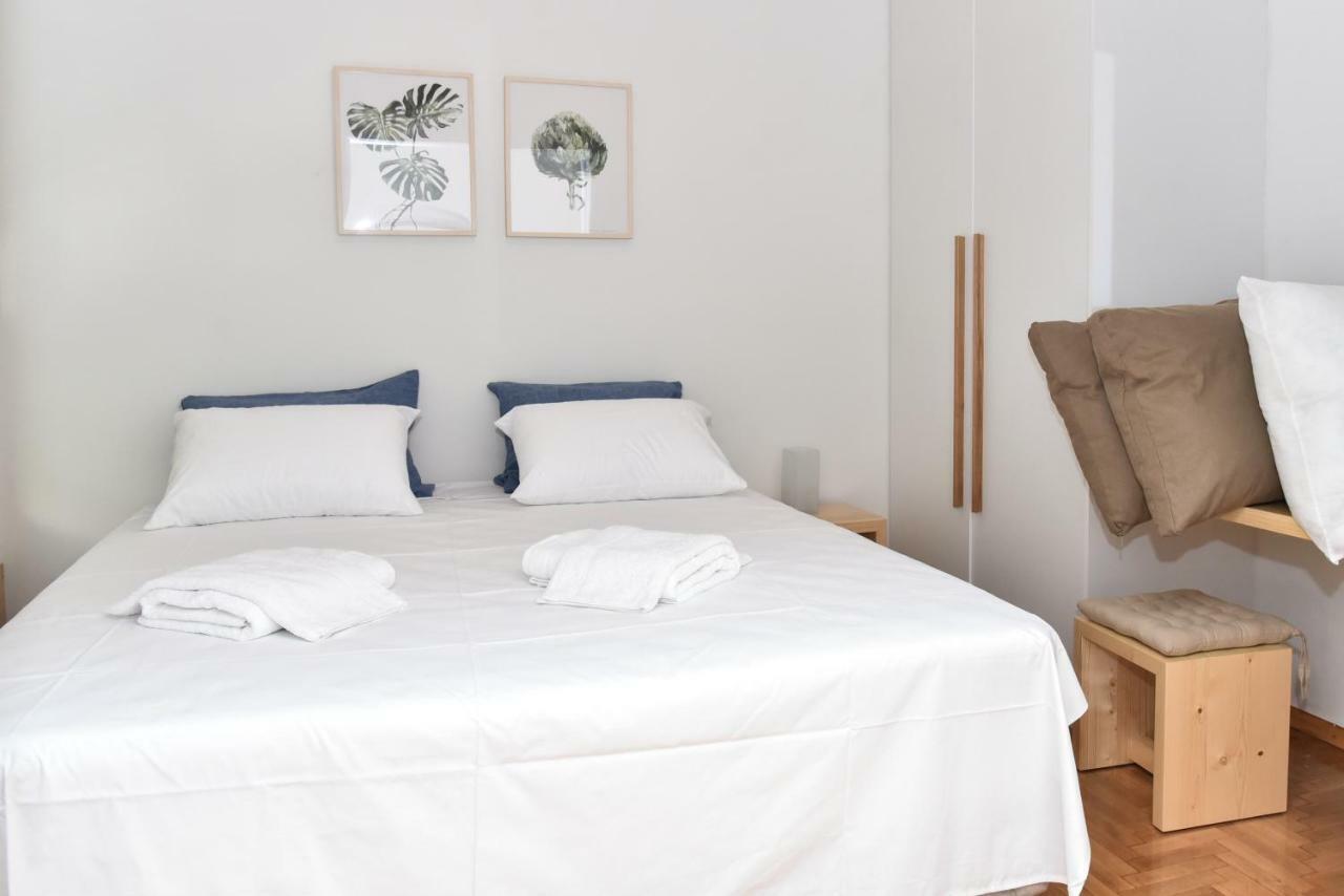 Modern Apartment At Exarchia 1 Bed 2 Pers Αθήνα Εξωτερικό φωτογραφία